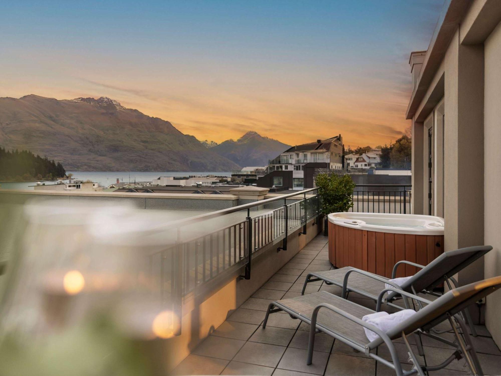 Sofitel Queenstown Hotel & Spa Exterior foto